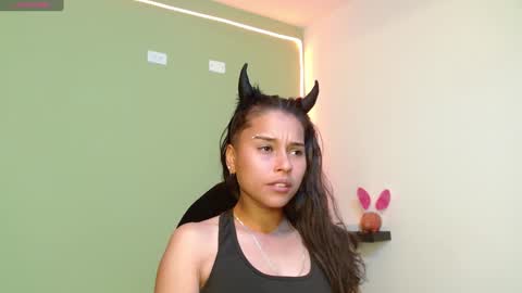 Snapshot of noha_thomson chatting on January 19, 8:09 pm Noha Thomson online show from January 19, 8:09 pm