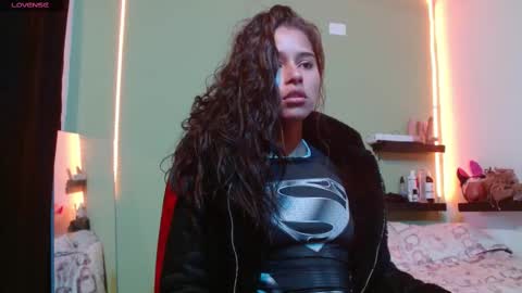 Snapshot of noha_thomson chatting on March 1, 10:10 pm Noha Thomson online show from March 1, 10:10 pm