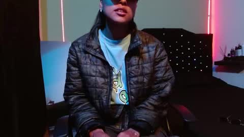 Snapshot of noha_thomson chatting on October 3, 9:26 pm Noha Thomson online show from October 3, 9:26 pm