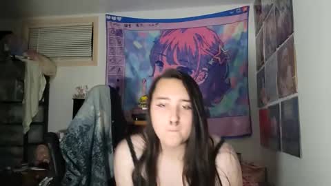 Snapshot of nonbinarybeauty20 chatting on December 20, 6:08 am nonbinarybeauty20 online show from December 20, 6:08 am