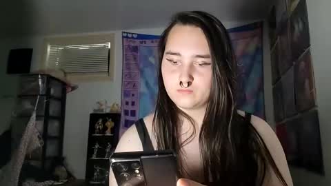 Snapshot of nonbinarybeauty20 chatting on February 22, 8:09 pm nonbinarybeauty20 online show from February 22, 8:09 pm