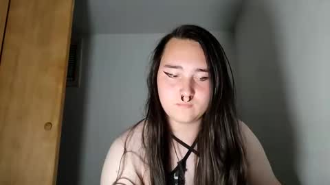 Snapshot of nonbinarybeauty20 chatting on September 23, 2:39 am nonbinarybeauty20 online show from September 23, 2:39 am