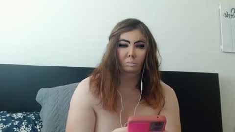 TIP OR LEAVE online show from February 14, 9:21 pm