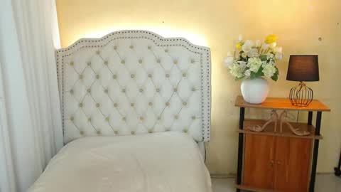 Kyline online show from October 19, 3:54 am