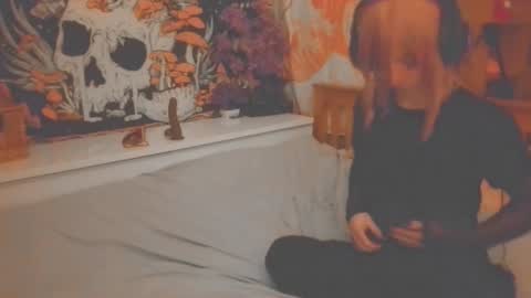 Snapshot of notyourfemboi chatting on September 27, 3:37 am Lucy online show from September 27, 3:37 am