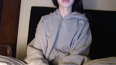 Olivia online show from December 20, 2:52 am