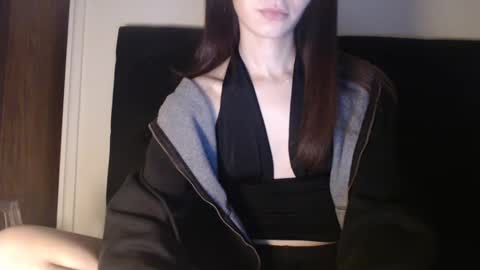 Olivia online show from February 11, 6:19 am