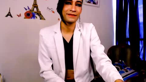 Snapshot of novanyx11 chatting on February 14, 8:37 pm Nova... online show from February 14, 8:37 pm
