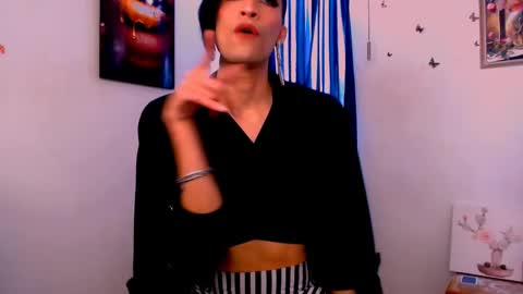 Snapshot of novanyx11 chatting on February 21, 9:00 pm Nova... online show from February 21, 9:00 pm