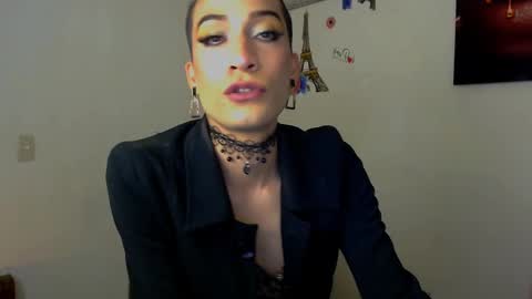 Snapshot of novanyx11 chatting on October 1, 11:05 pm Nova... online show from October 1, 11:05 pm
