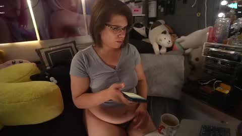 NyxRaven online show from November 22, 6:48 am