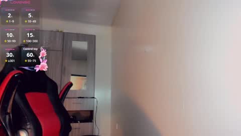 Snapshot of oriana_braom chatting on September 18, 10:04 pm Oriana braom online show from September 18, 10:04 pm