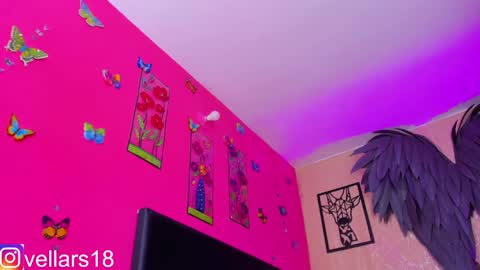 Snapshot of osiris_doll chatting on December 4, 10:02 pm vella online show from December 4, 10:02 pm