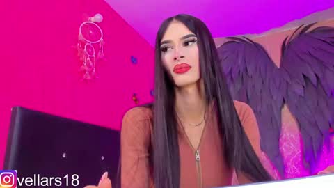 Snapshot of osiris_doll chatting on March 3, 8:50 pm vella online show from March 3, 8:50 pm