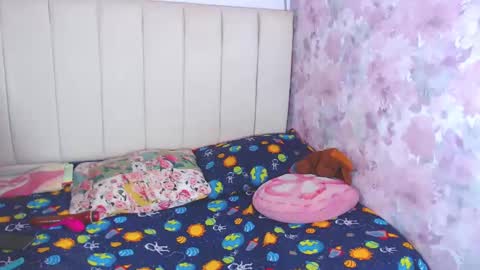 pamelaa Viscontty online show from December 24, 11:06 am