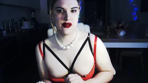 Sarina Williams online show from December 11, 12:03 am