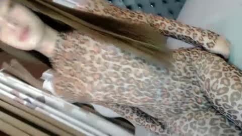 Snapshot of passion_de_amor18 chatting on January 24, 1:57 pm Tasty Alice online show from January 24, 1:57 pm