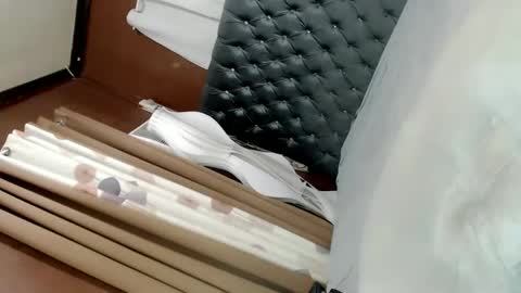Snapshot of passion_de_amor18 chatting on March 7, 2:47 pm Tasty Alice online show from March 7, 2:47 pm