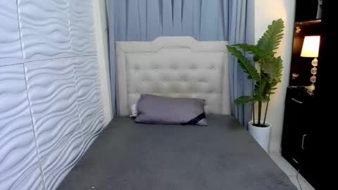 Snapshot of patricia_miller08 chatting on October 3, 5:29 am patricia_miller08 online show from October 3, 5:29 am