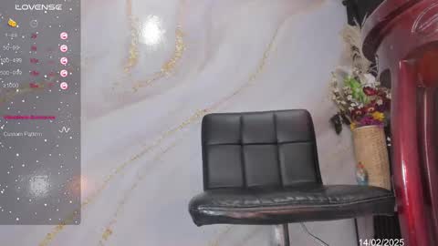 pau_dreams online show from February 14, 10:15 pm