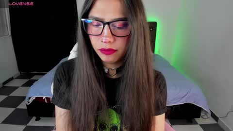 Snapshot of paula_kawaiifu chatting on January 7, 1:54 pm CALL ME PAULA online show from January 7, 1:54 pm