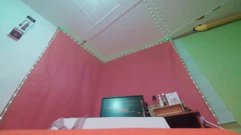 Snapshot of paulavaltina21 chatting on January 17, 11:49 am PAULA VALENTINA online show from January 17, 11:49 am