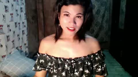 Snapshot of pauleenmargaret chatting on December 4, 3:59 pm Pauleen Margaret online show from December 4, 3:59 pm