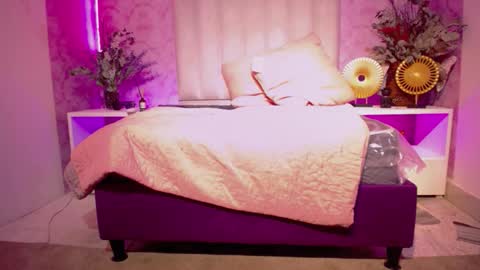 Snapshot of paulina_sodi chatting on September 11, 9:34 pm Paulina online show from September 11, 9:34 pm