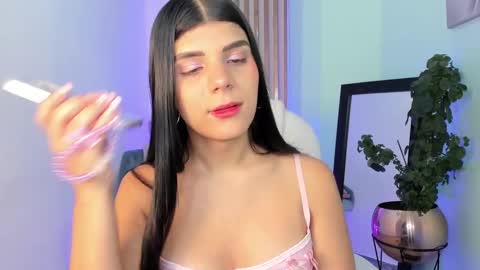 Snapshot of paulinabelle chatting on January 10, 4:33 am Paulina Belle online show from January 10, 4:33 am