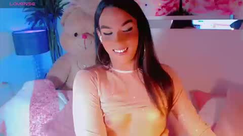Snapshot of paytoncamila chatting on September 20, 2:44 pm Payton online show from September 20, 2:44 pm