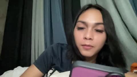 Snapshot of pearlmoore chatting on October 5, 8:52 pm Pearl online show from October 5, 8:52 pm