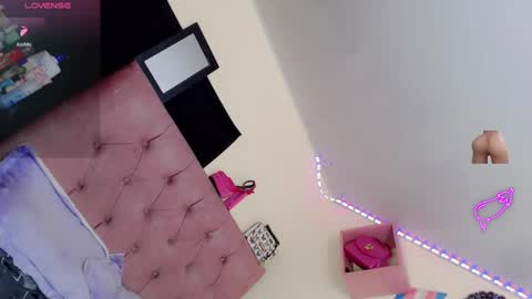 Snapshot of percy_99 chatting on September 20, 7:14 am Catira Sexy99 online show from September 20, 7:14 am