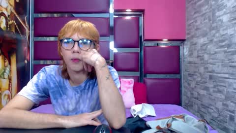 Snapshot of perfectlump chatting on February 21, 8:16 pm perfectlump online show from February 21, 8:16 pm