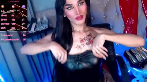 Snapshot of petite_bigload_7inches_thick69 chatting on September 25, 6:48 pm BIGLOAD online show from September 25, 6:48 pm