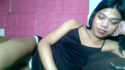 Snapshot of petite_jzee chatting on September 19, 6:57 pm jzee online show from September 19, 6:57 pm