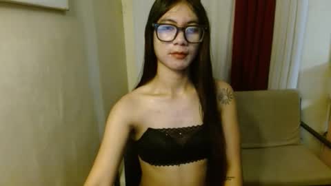 Jade online show from November 28, 10:11 pm