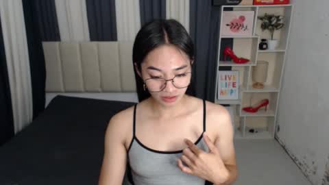Snapshot of petiteasianmarian chatting on September 11, 6:10 am bigcock Marian online show from September 11, 6:10 am