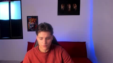 Snapshot of peytonbox chatting on September 9, 12:59 pm peytonbox online show from September 9, 12:59 pm