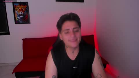 Snapshot of peytonbox chatting on September 10, 1:10 pm peytonbox online show from September 10, 1:10 pm