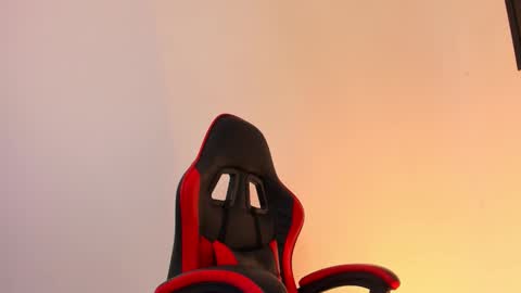 peytonbox online show from October 11, 1:02 pm