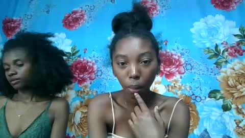 phaosiiia online show from June 15, 2:35 am