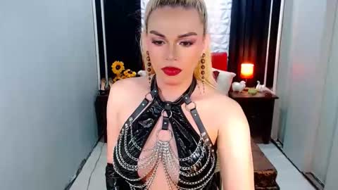 cervena online show from October 30, 6:40 pm