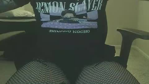 Mia online show from November 28, 3:41 am