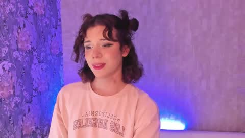 cris online show from October 19, 3:32 am