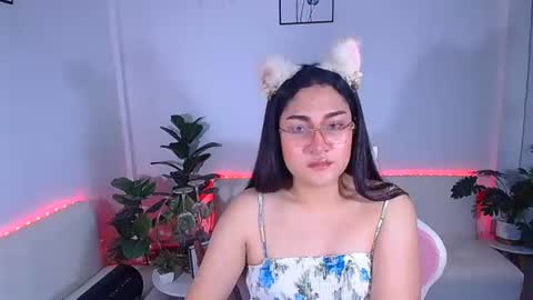 Ploysai online show from September 11, 7:38 am