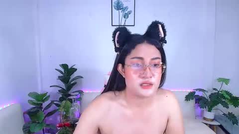 Ploysai online show from September 27, 3:43 pm