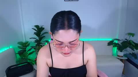 Ploysai online show from October 15, 2:44 am