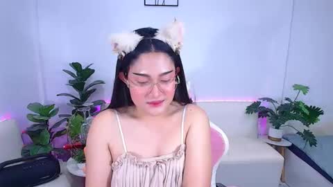 Ploysai online show from November 15, 11:52 am