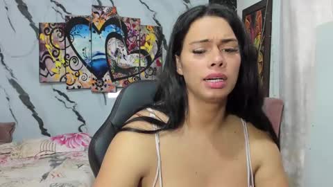 Snapshot of pocahontas_98113116 chatting on January 7, 2:16 pm lesly pagina azul pocahontas982 online show from January 7, 2:16 pm