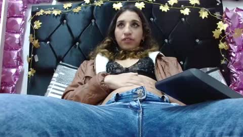 Snapshot of poisondost_hot chatting on September 13, 11:49 am Aleja online show from September 13, 11:49 am